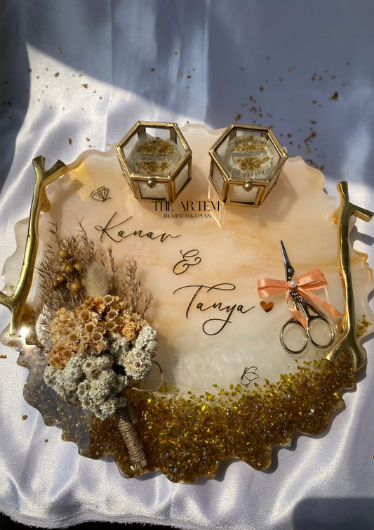 Engagement Platter – Dried Floral Accent